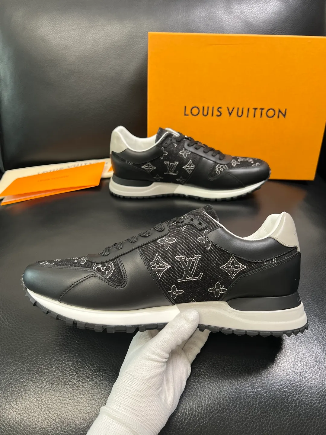 Men's shoes 💰740 Lv high quality top handicrafts Louis Vuitton, counters are equipped with the original factory, the uppers are imported from Italy, high-quality splicing colorful complex crafts, imported cowhide lining is soft and comfortable, soles: original soles specially provided by the original factory, T men's shoes 💰U exclusive movable molded soles are super comfortable, original factory single goods, code number 39-44 (customized 45)